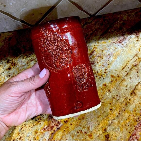 Signed boho elephant Ceramic Vase - Picture 1 of 9